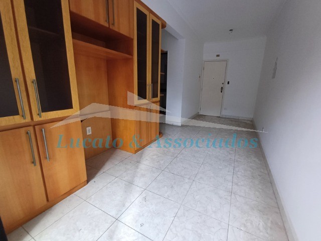 Apartamento à venda com 2 quartos, 64m² - Foto 18