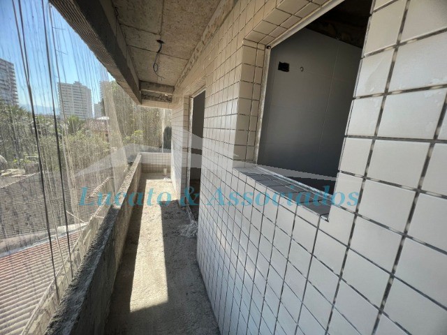 Apartamento à venda com 2 quartos, 69m² - Foto 28