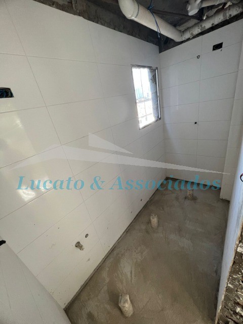 Apartamento à venda com 2 quartos, 69m² - Foto 29