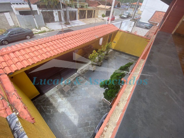 Casa à venda com 3 quartos, 300m² - Foto 13