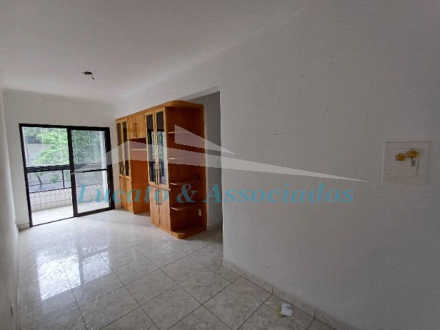 Apartamento à venda com 2 quartos, 64m² - Foto 24