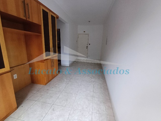 Apartamento à venda com 2 quartos, 64m² - Foto 52