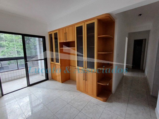 Apartamento à venda com 2 quartos, 64m² - Foto 25