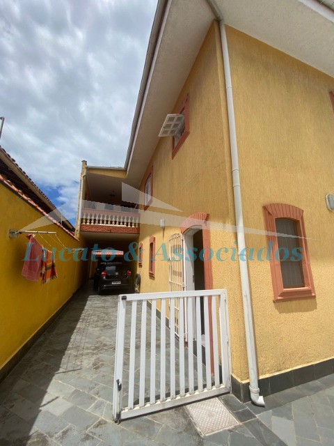 Casa à venda com 3 quartos, 300m² - Foto 17