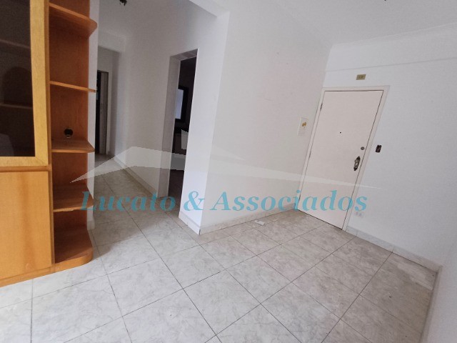 Apartamento à venda com 2 quartos, 64m² - Foto 23