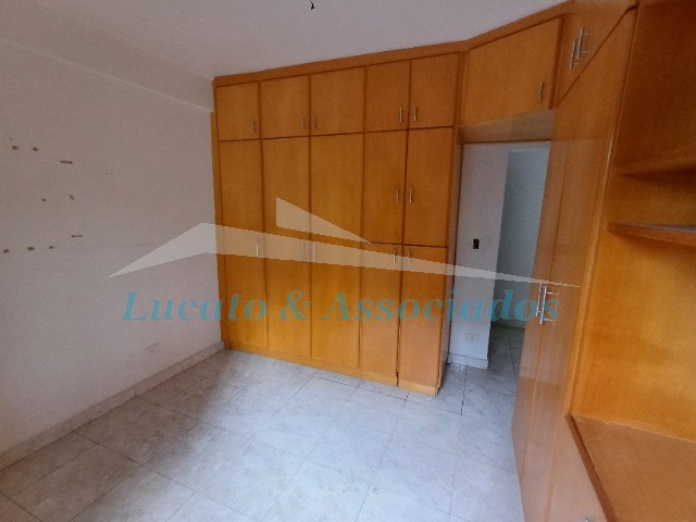 Apartamento à venda com 2 quartos, 64m² - Foto 50