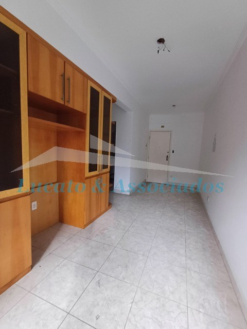 Apartamento à venda com 2 quartos, 64m² - Foto 22