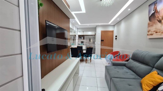 Apartamento à venda com 2 quartos, 62m² - Foto 12