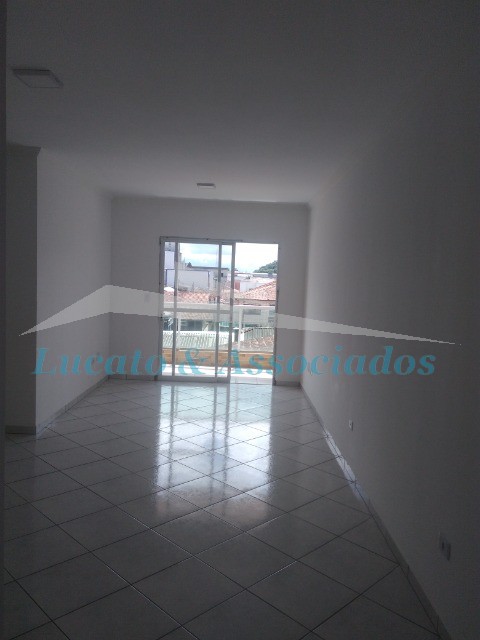 Apartamento para alugar com 2 quartos, 82m² - Foto 8