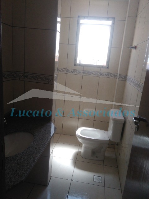 Apartamento para alugar com 2 quartos, 82m² - Foto 12