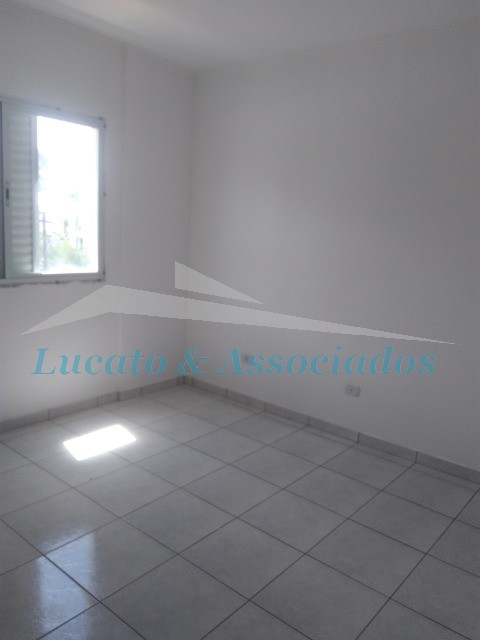 Apartamento para alugar com 2 quartos, 82m² - Foto 13