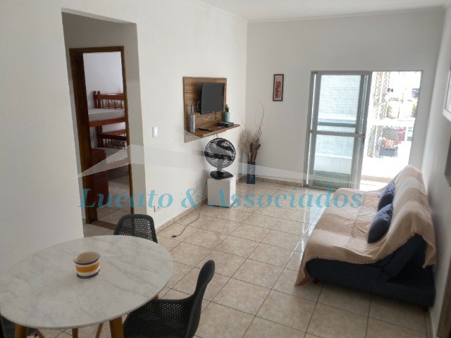 Apartamento à venda com 2 quartos, 70m² - Foto 4