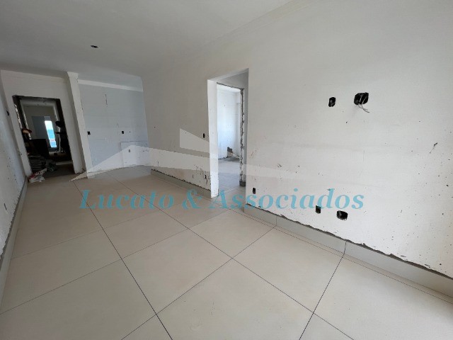 Apartamento à venda com 2 quartos, 77m² - Foto 19