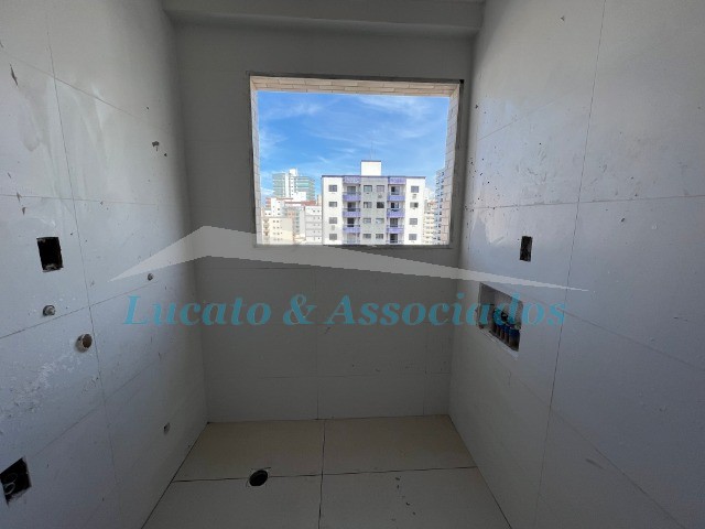 Apartamento à venda com 2 quartos, 77m² - Foto 22