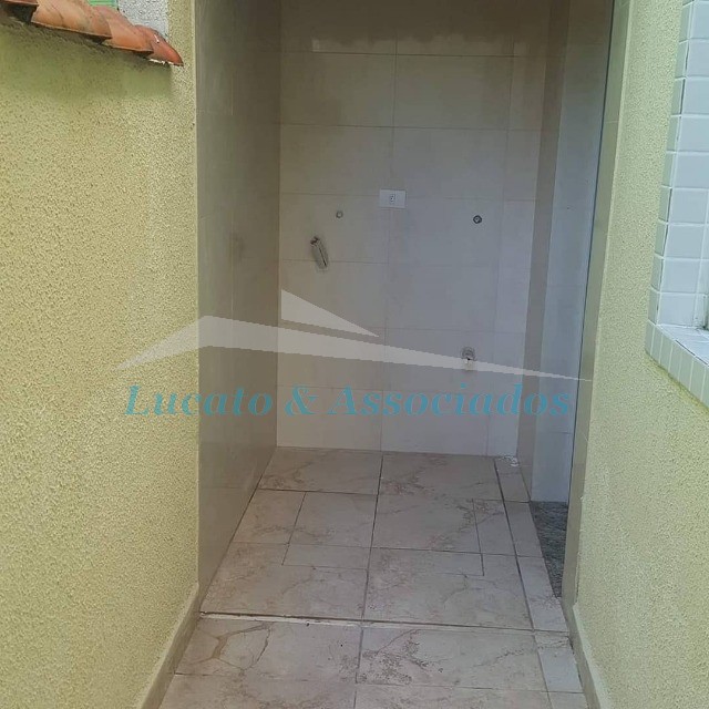 Casa à venda com 2 quartos, 95m² - Foto 14