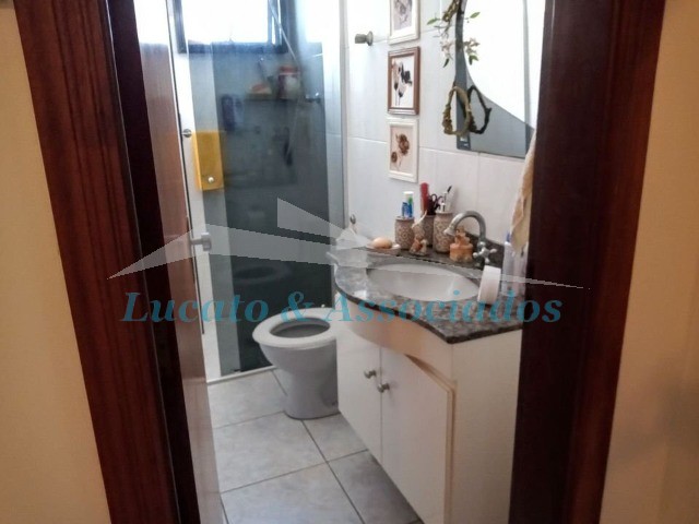 Apartamento à venda com 2 quartos, 75m² - Foto 14