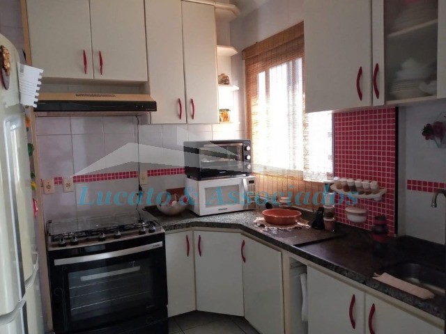 Apartamento à venda com 2 quartos, 75m² - Foto 8