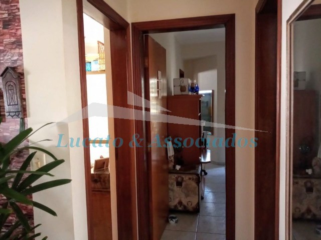 Apartamento à venda com 2 quartos, 75m² - Foto 21