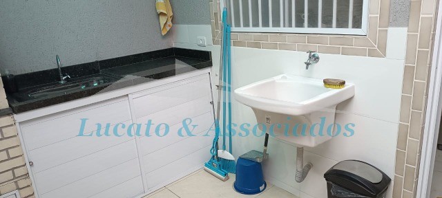 Casa à venda com 2 quartos, 58m² - Foto 16