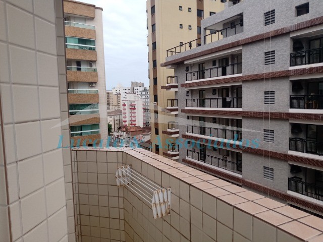 Apartamento para alugar com 2 quartos, 68m² - Foto 22