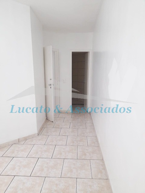 Apartamento para alugar com 2 quartos, 68m² - Foto 8