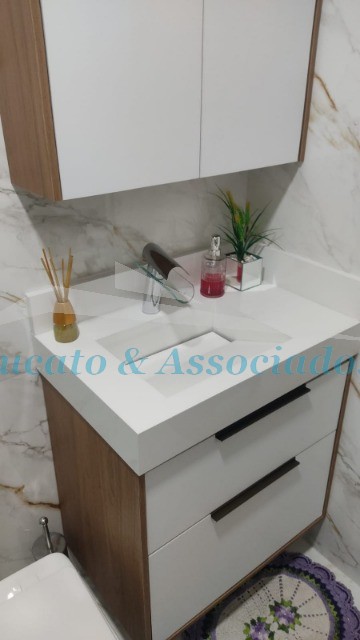 Apartamento à venda com 2 quartos, 62m² - Foto 18