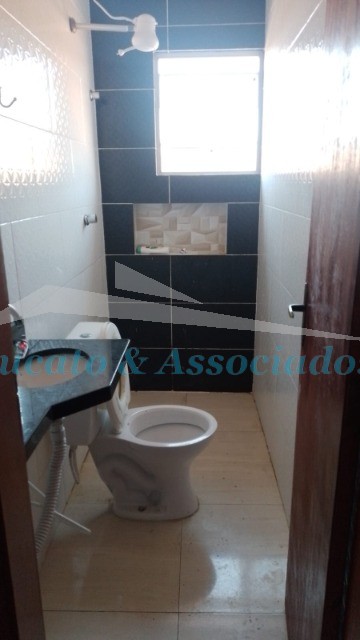 Casa à venda e aluguel com 2 quartos, 54m² - Foto 18