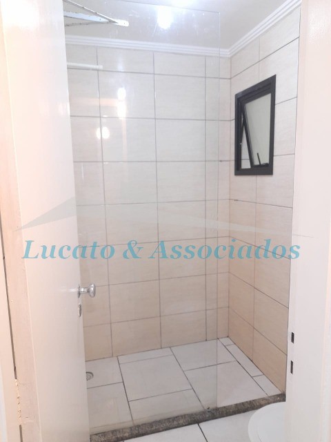 Apartamento para alugar com 2 quartos, 68m² - Foto 15