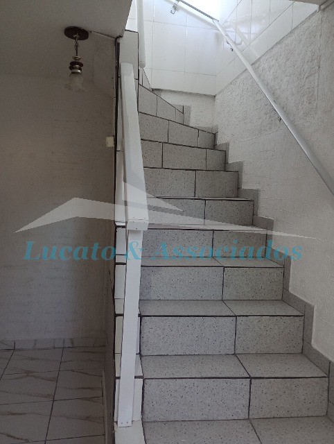 Sobrado para alugar com 2 quartos, 57m² - Foto 5