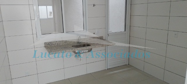 Casa à venda com 2 quartos, 54m² - Foto 22