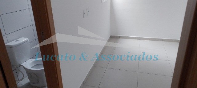 Casa à venda com 2 quartos, 54m² - Foto 17