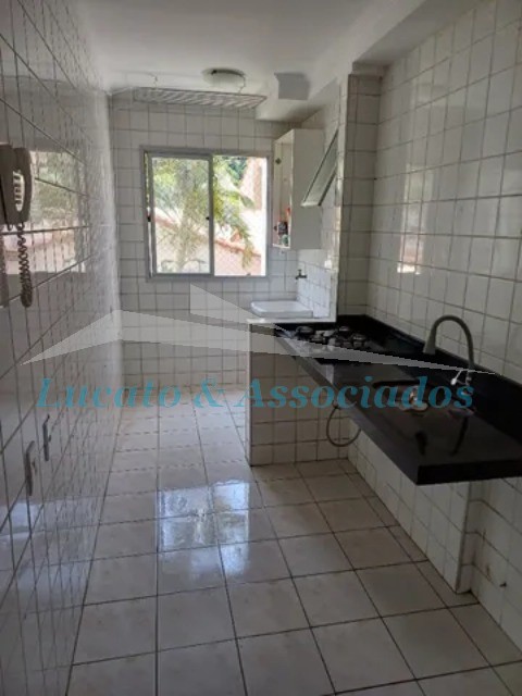 Apartamento à venda com 2 quartos, 62m² - Foto 17