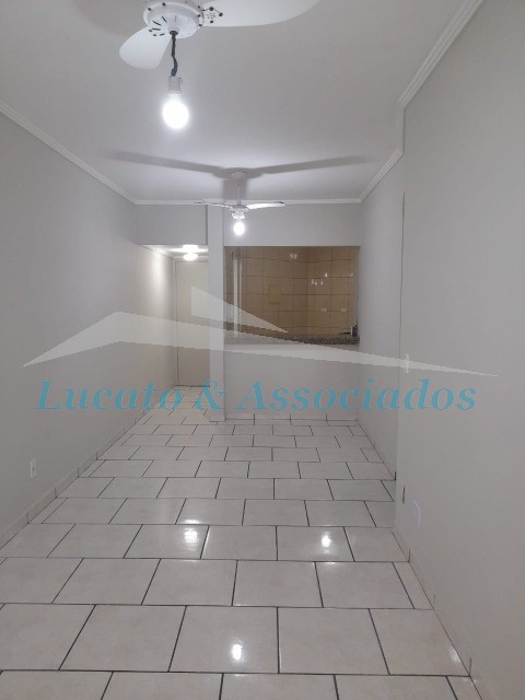 Apartamento para alugar com 2 quartos, 68m² - Foto 4