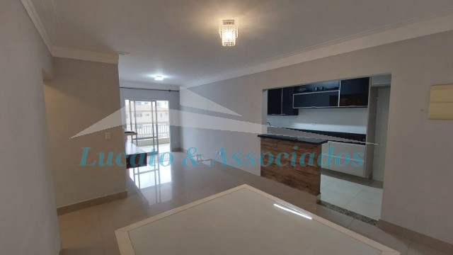 Apartamento para alugar com 2 quartos, 97m² - Foto 12