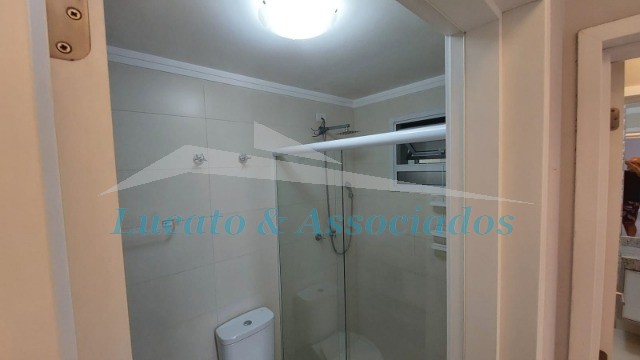 Apartamento para alugar com 2 quartos, 97m² - Foto 16