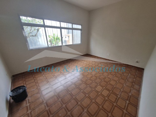 Casa para alugar com 3 quartos, 162m² - Foto 4