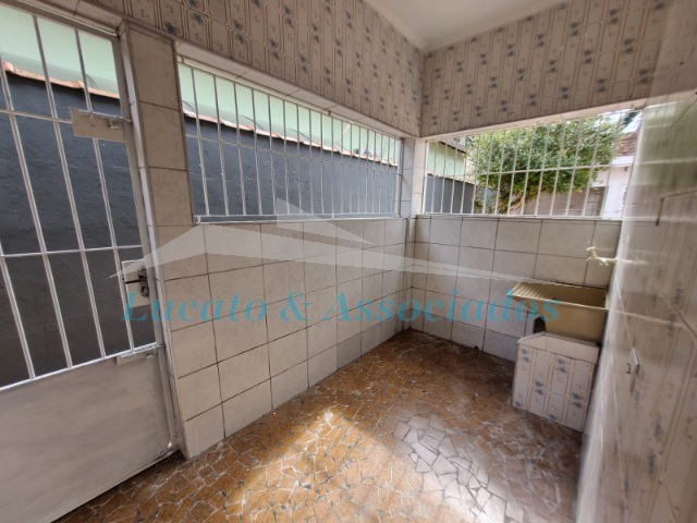 Casa para alugar com 3 quartos, 162m² - Foto 15