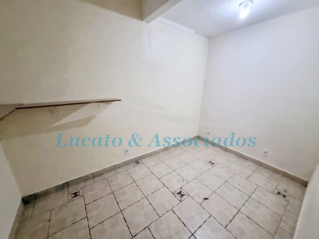 Casa para alugar com 3 quartos, 215m² - Foto 14