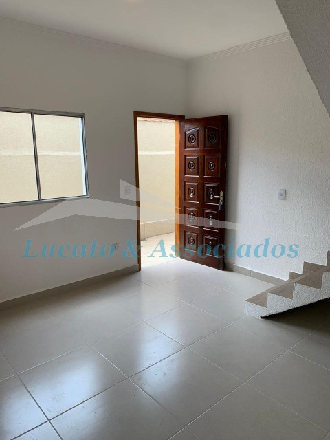 Casa à venda com 5 quartos, 105m² - Foto 18