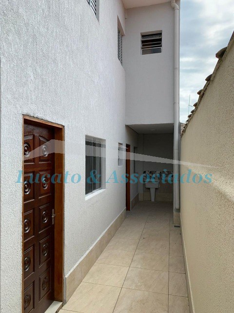 Casa à venda com 5 quartos, 105m² - Foto 11