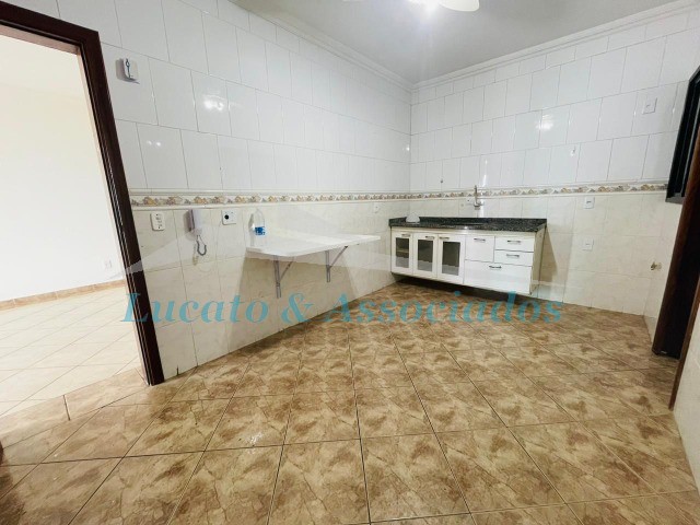 Apartamento à venda com 3 quartos, 137m² - Foto 17