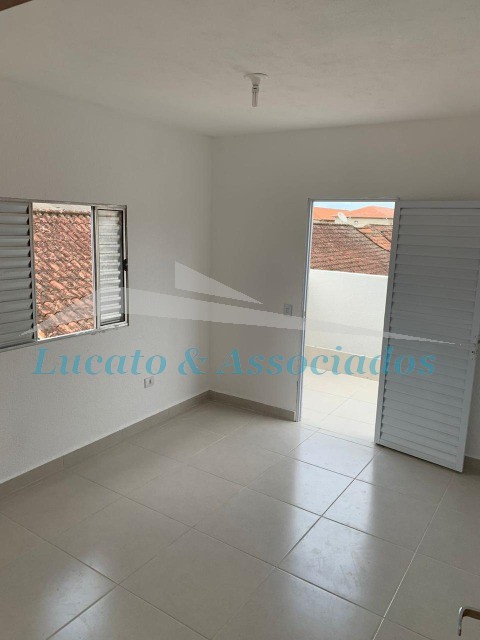 Casa à venda com 5 quartos, 105m² - Foto 24