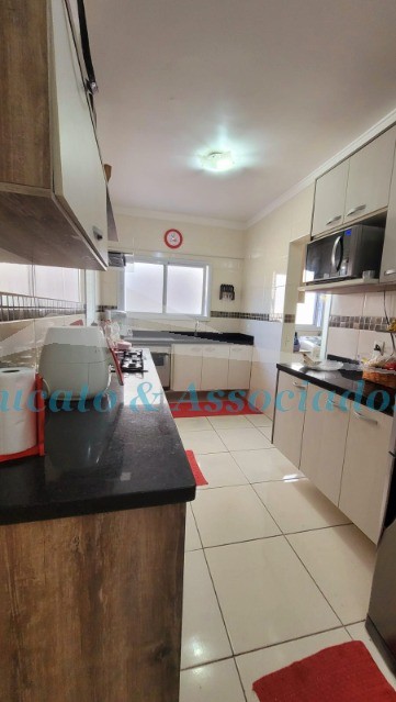 Apartamento à venda com 3 quartos, 116m² - Foto 6