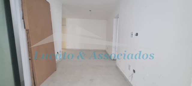 Apartamento à venda com 2 quartos, 69m² - Foto 8