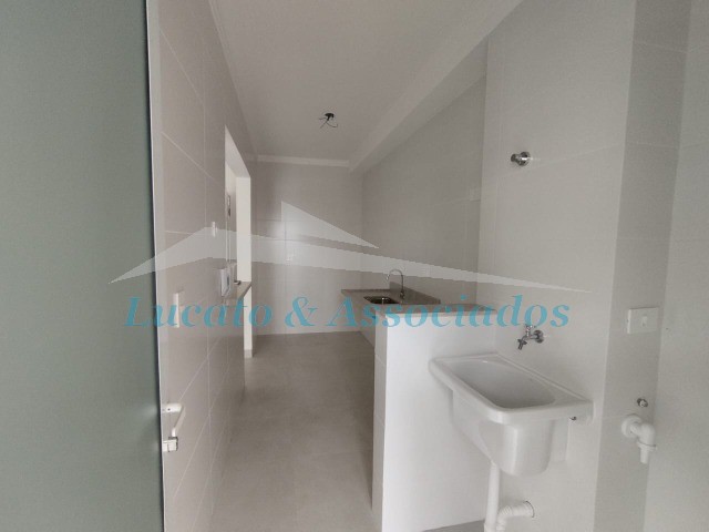 Apartamento à venda com 2 quartos, 62m² - Foto 23