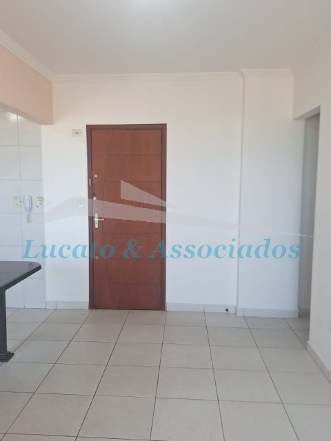 Apartamento para alugar com 2 quartos, 70m² - Foto 37