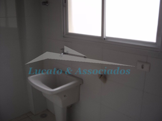 Apartamento para alugar com 3 quartos, 100m² - Foto 16