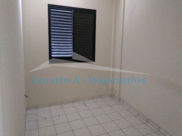 Apartamento para alugar com 2 quartos, 68m² - Foto 18