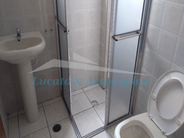 Apartamento para alugar com 2 quartos, 68m² - Foto 19