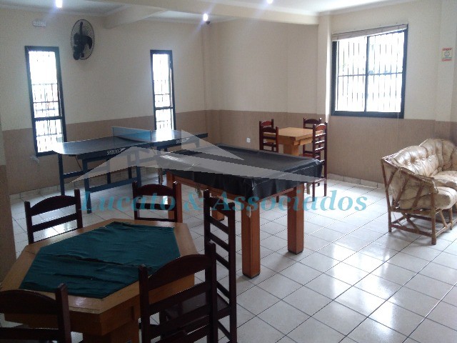 Apartamento para alugar com 2 quartos, 68m² - Foto 5